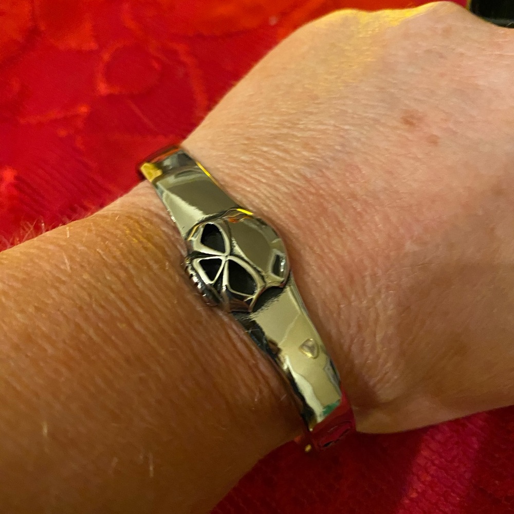 🔥Harley Skull Women’s Bracelet🎄